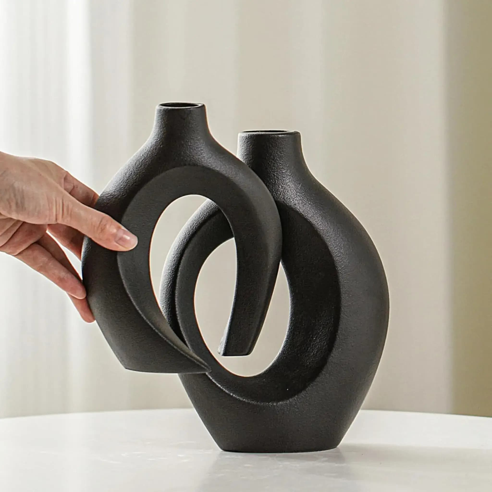 Aura Interlocking Ceramic Loop Vase Set thumbnail 6