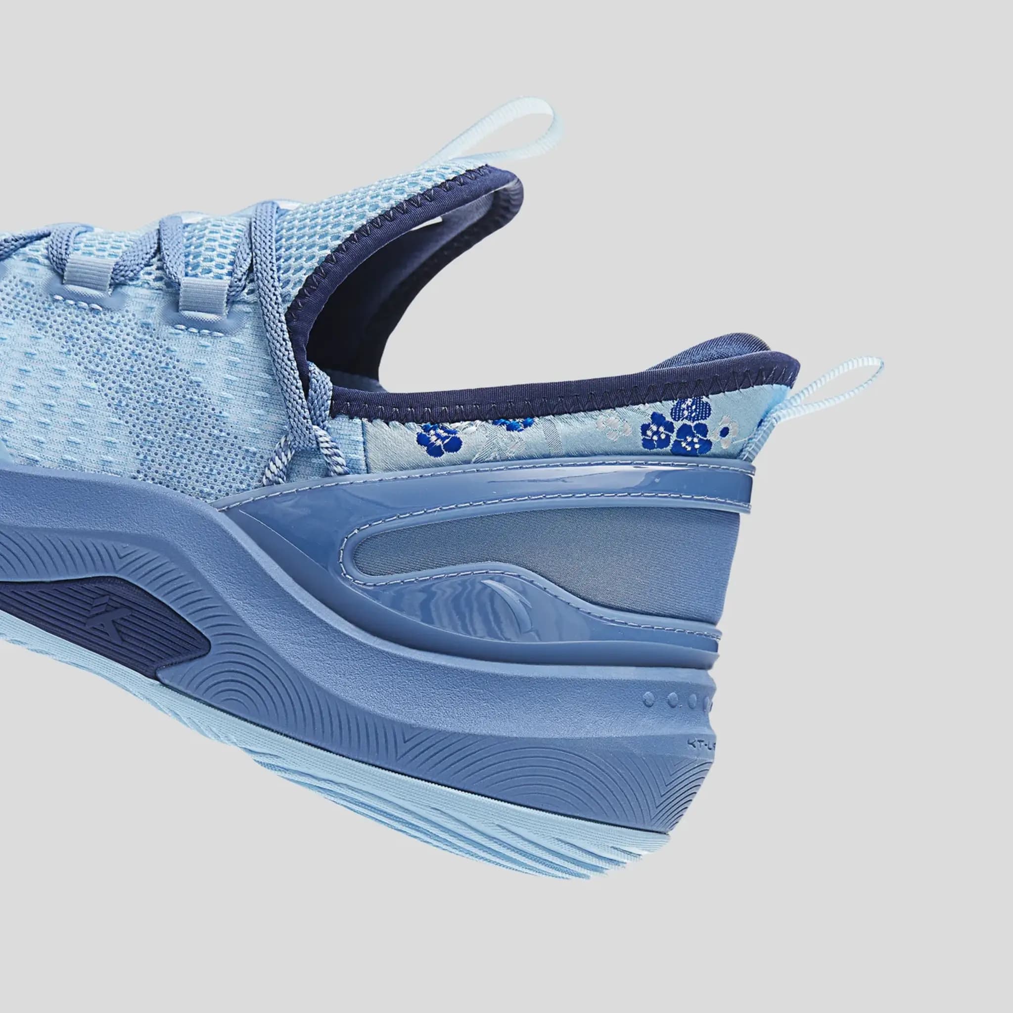 ANTA KT FLY thumbnail 4
